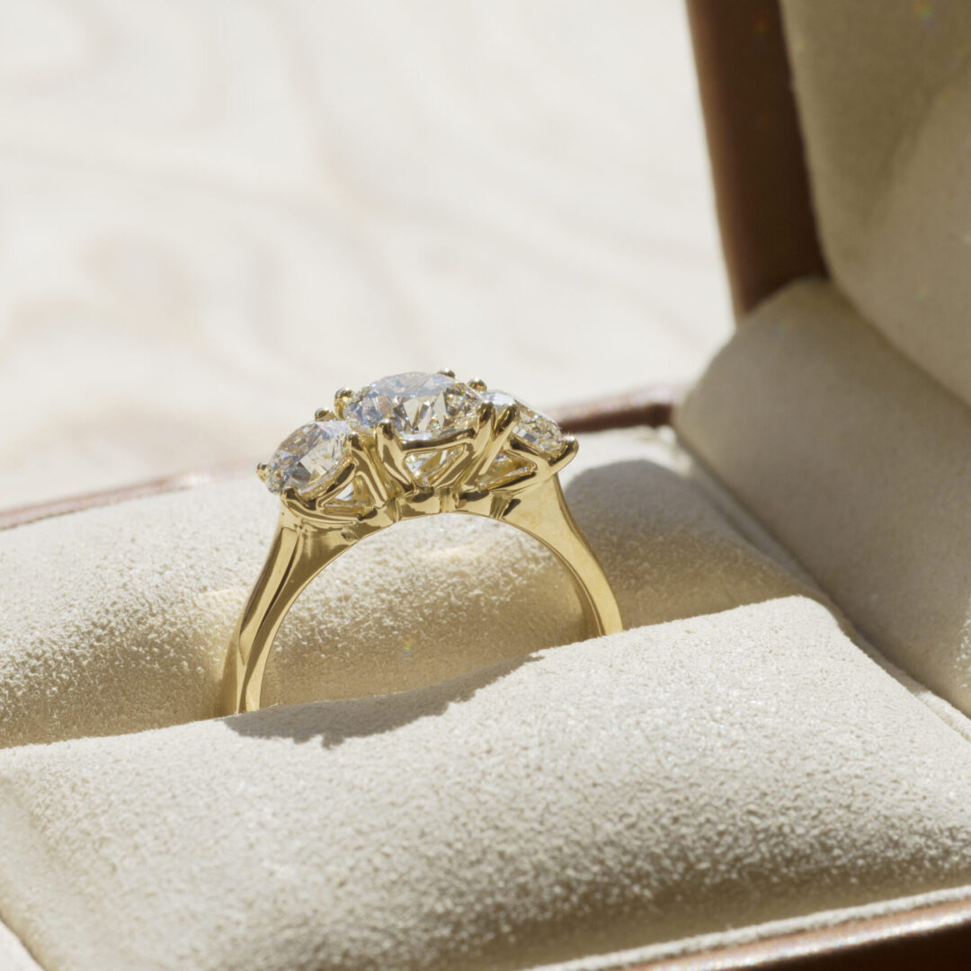 bespoke trestensring. trestensring, skräddarsydd ring