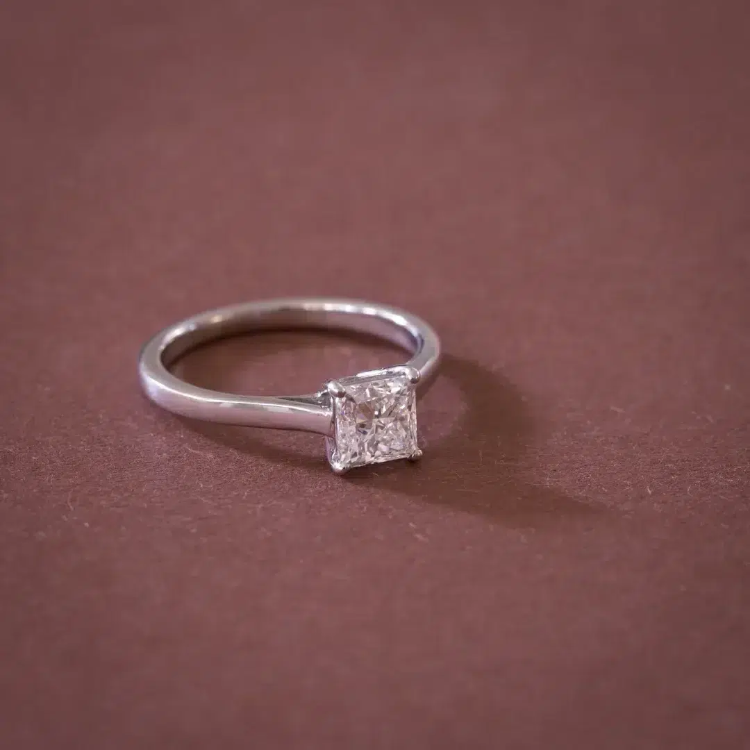 princess cut diamond ring