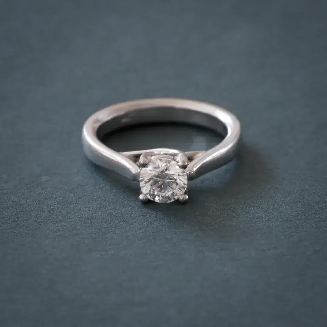 diamond solitaire ring, solitärring med diamant, förlovningsring, archive sale